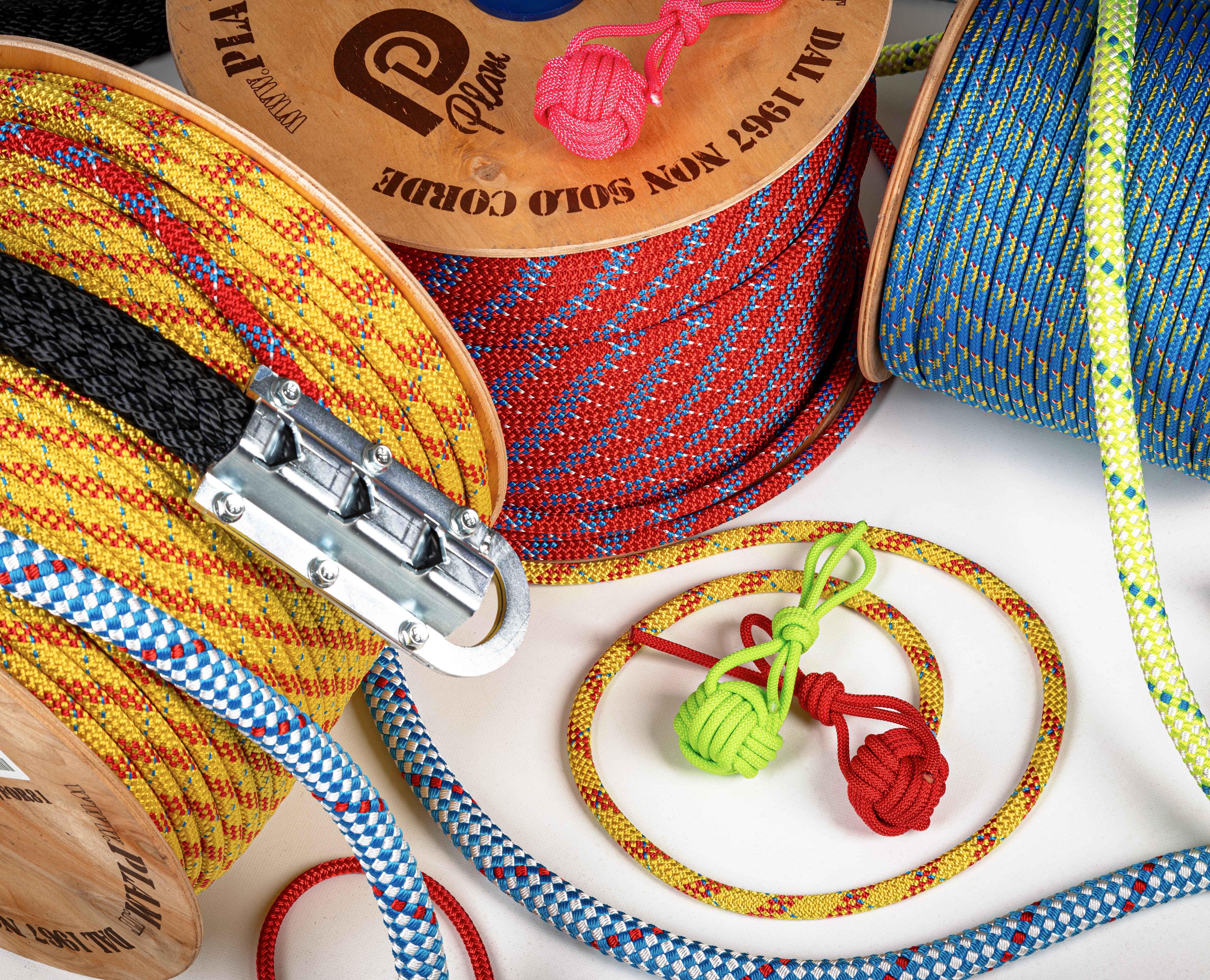 P.L.A.M. corde, trecce e nastri dal 1967